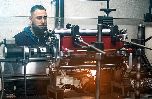 Spindel Schleif Aktion